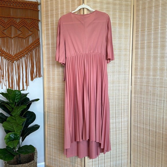 ASOS Maternity Pleated Pink Dress - Picture 2 of 7